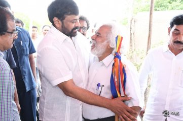 Celebs Pay Condolences to C Narayana Reddy